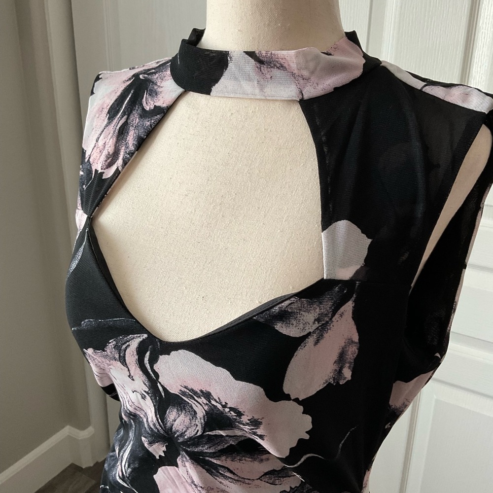 🖤💗NWOT Venus MIDI Dress - Picture 4 of 13